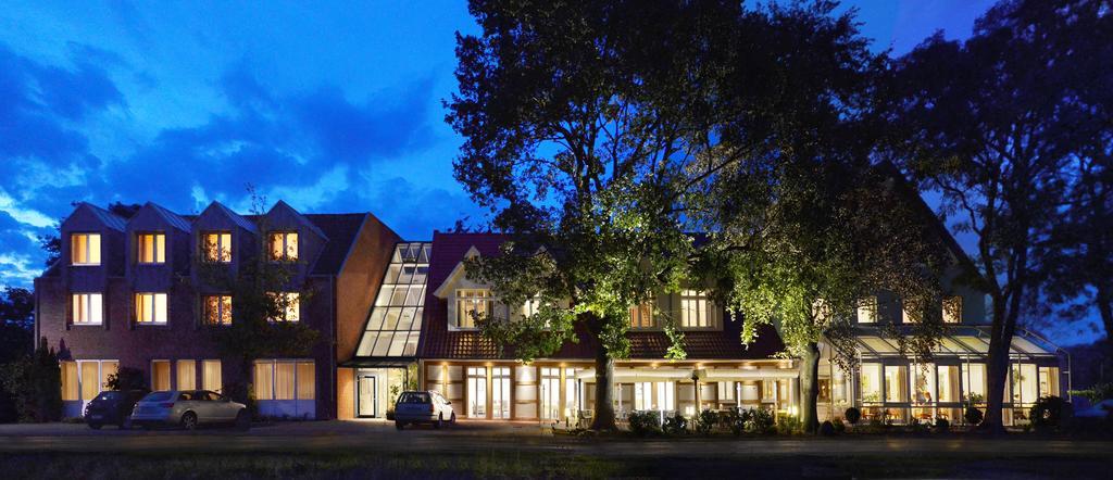 Akzent Hotel Haus Surendorff ブラームシェ エクステリア 写真